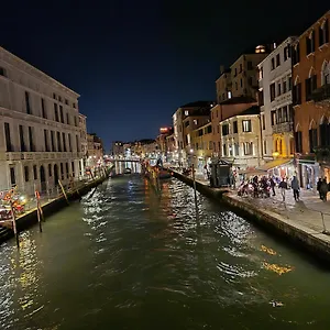 Ca' Di Luna Venedik